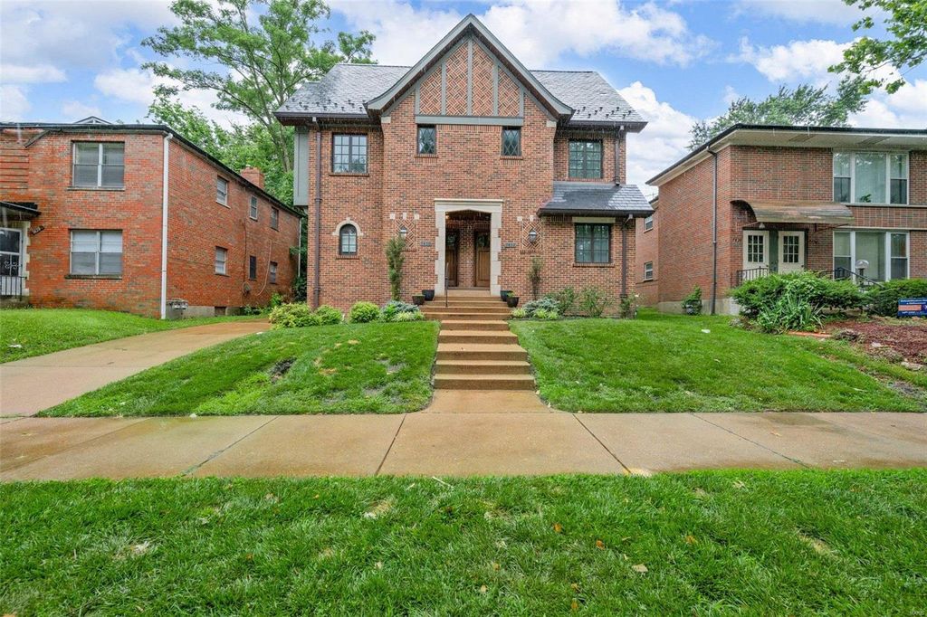 7430 Delmar Boulevard A, University City, Missouri Single Family Home Property Listing