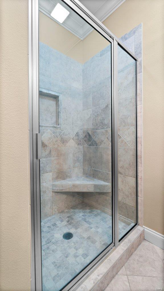 Windwood Lake Estate - Residential