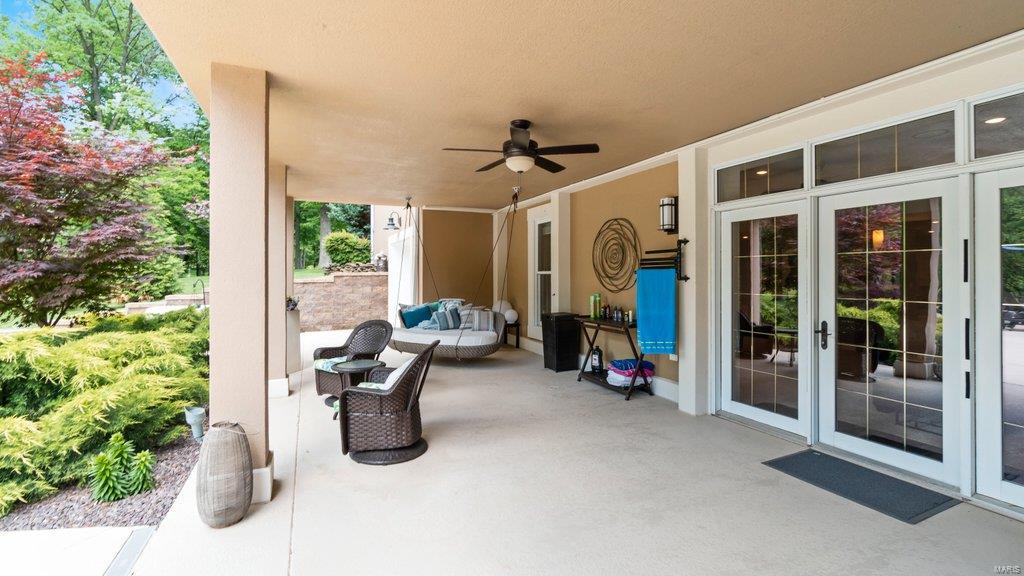 Windwood Lake Estate - Residential