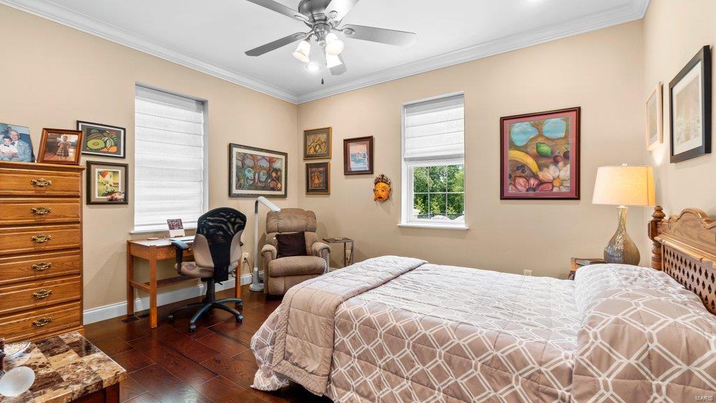 Windwood Lake Estate - Residential