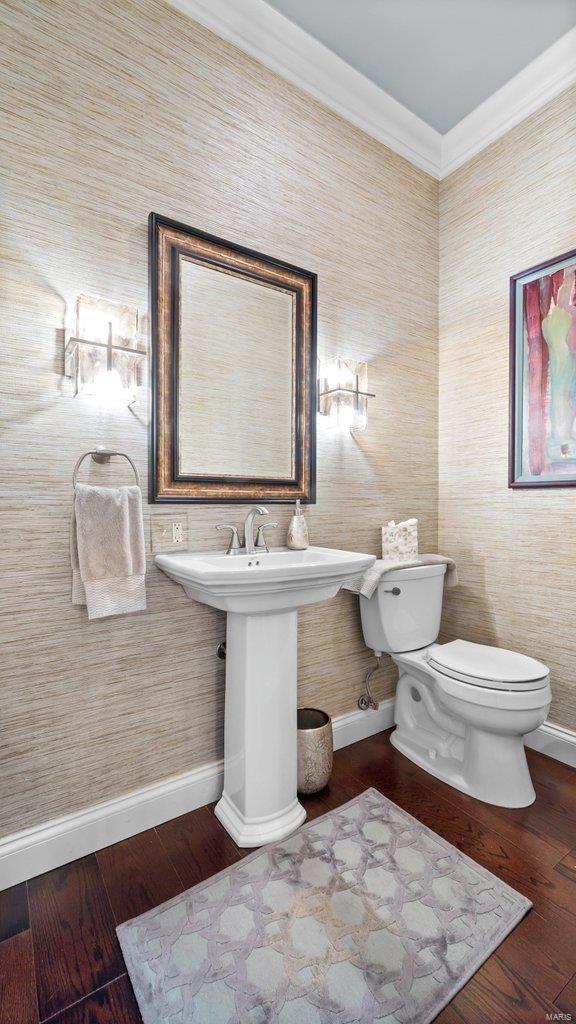 Windwood Lake Estate - Residential