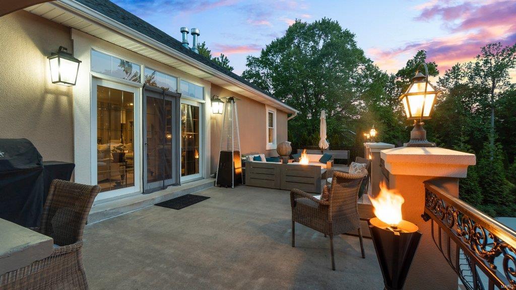 Windwood Lake Estate - Residential