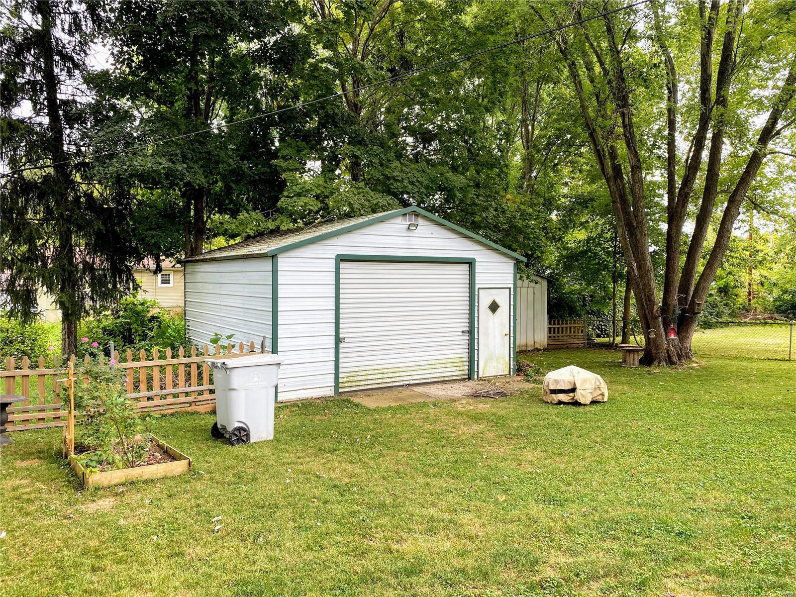 Farmington Meadows - Residential