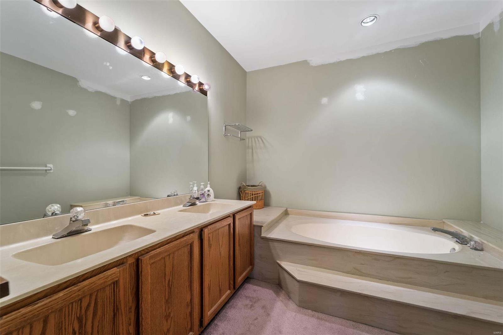 Heritage Hills Twnhms Ph1 Bldg 3 Resub - Residential