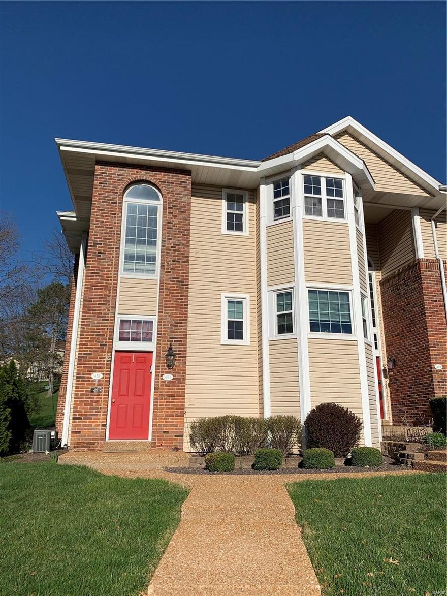 Welcome home to this end-unit condo on the upper level! Located in a quiet residential neighborhood w/ homes right off 364, this spacious condo will not disappoint! W/ 9ft ceilings, crown molding, 3 bay windows, & neutral paint throughout, this is one you don't want to miss! Cozy up to the wood-burning fireplace & enjoy the wet bar as you entertain! This open-concept condo includes 2 large bedrooms and a huge master bathroom complete w/ dual sinks & a separate garden tub! Enjoy plenty of closet space with his & her closets. The kitchen’s refrigerator & washer & electric dryer are staying. There is no shortage of natural light in the kitchen with a large bay window overlooking a beautiful view! In the basement, you will find a 1 car garage & a climate-controlled storage locker- perfect for extra storage space. Enjoy maintenance-free living as the assoc. covers landscaping, snow removal, trash, water, access to the complex pool, & more. Condos in this complex can be leased/rented out. Location: End Unit, Upper Level