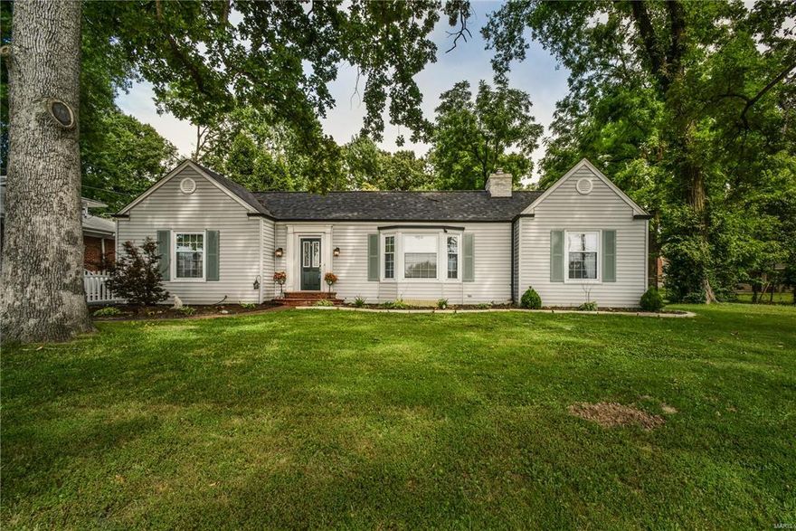 Charming ranch sitting in the desirable Webster Groves area. Gorgeous hardwood floors greet you in the entry foyer and through out most of the home. The wood burning fireplace, built-in bookshelves and bay window add so much charm to the spacious living room.The dining room looks out to the quaint covered patio in the backyard and leads to the kitchen. This eat-in kitchen has plenty of cabinet space and gorgeous Corian counter tops . A very spacious light filled family room looks out to the private flat yard. The master and second bedroom are freshly painted and have refinished hardwood floors. The third bedroom is carpeted and freshly painted with a full bath attached.The main floor laundry adds to the many great features of this home. Other updates and improvements are vinyl siding, thermal windows,refinished hardwood floors,some rooms and doors freshly painted, architectural shingle roof, carport and utility shed. Great schools and so convenient to shopping, restaurants and more!!! Additional Rooms: Mud Room