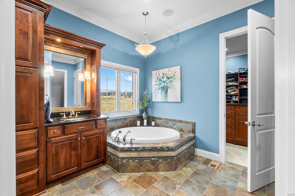 Royal Lake Estates - Residential