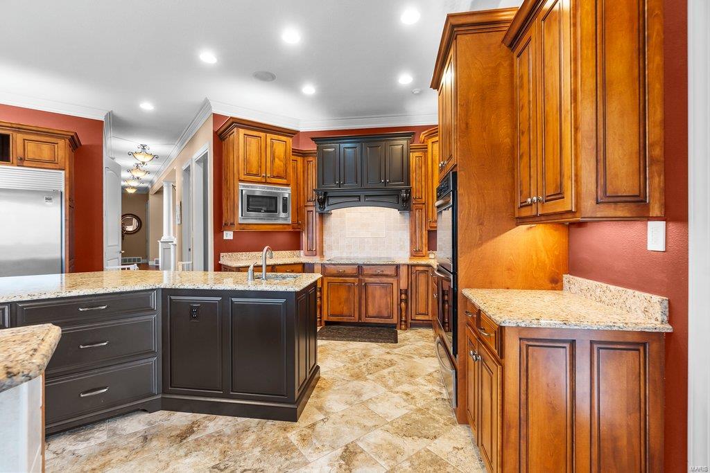 Royal Lake Estates - Residential