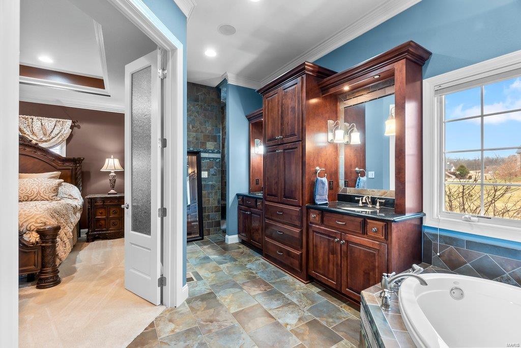 Royal Lake Estates - Residential