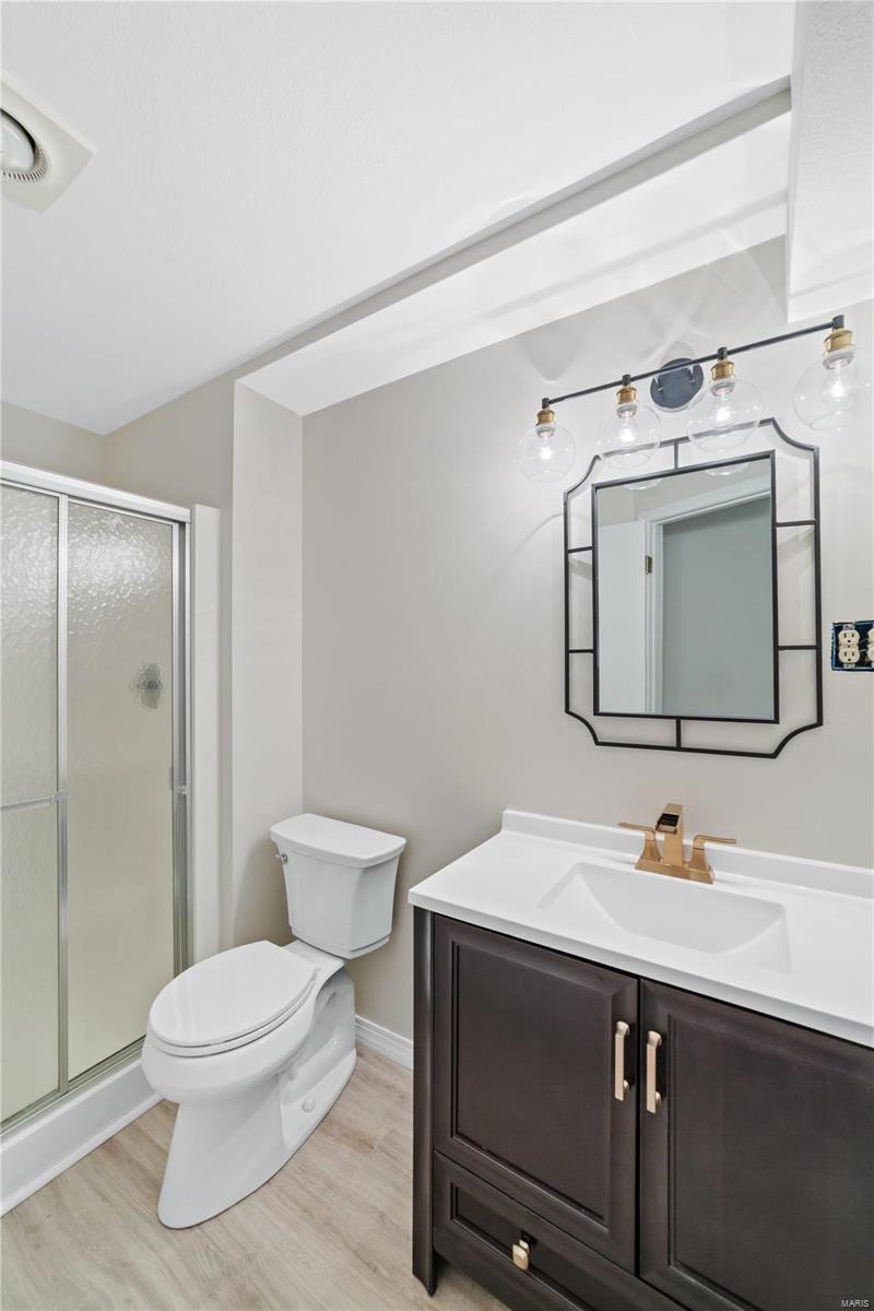 Pointe Clayton - Residential