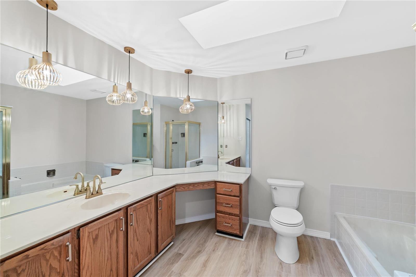 Pointe Clayton - Residential