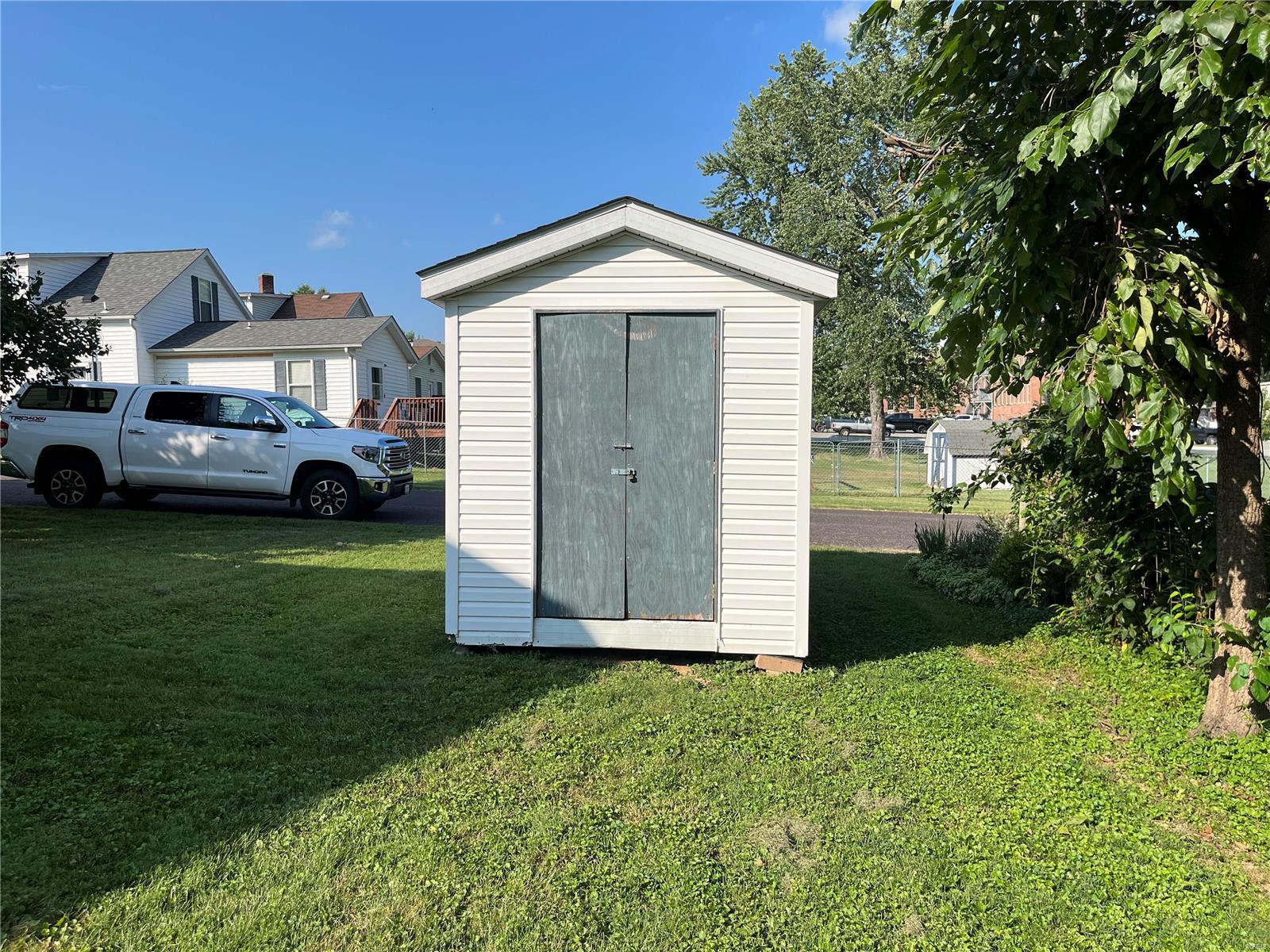 McLeans Addn 2 - Residential