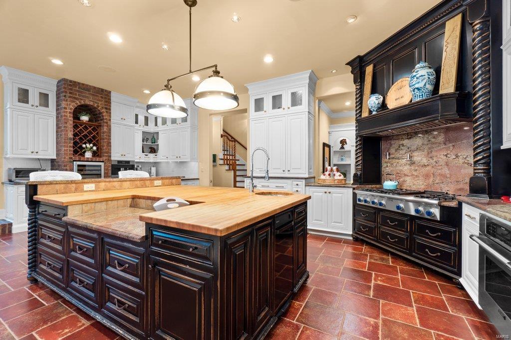 Elmwood Estates - Residential