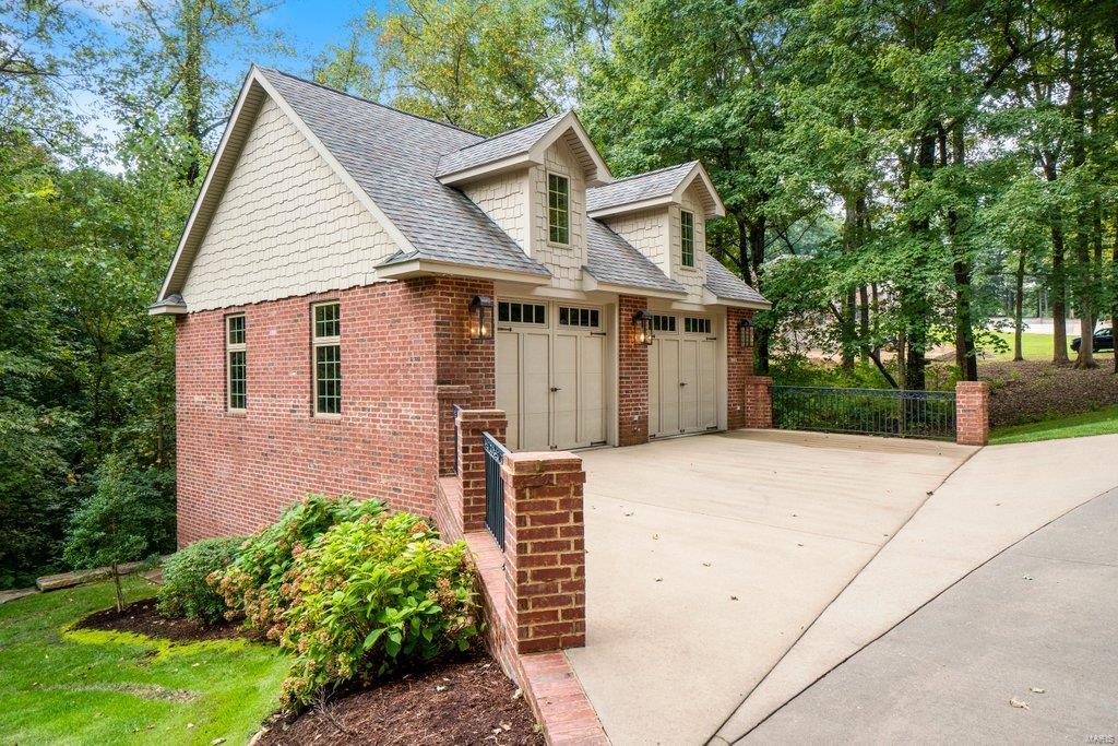 Elmwood Estates - Residential