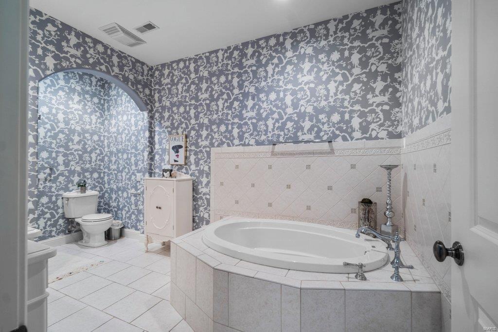 Elmwood Estates - Residential