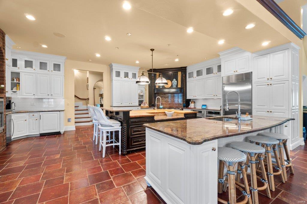 Elmwood Estates - Residential