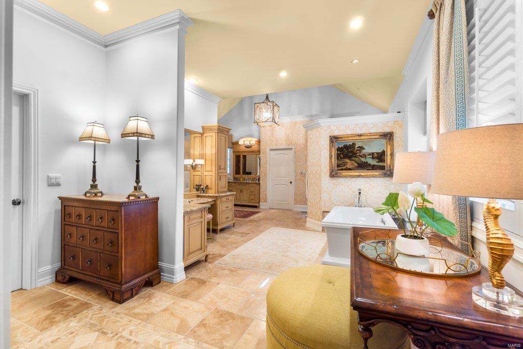 Elmwood Estates - Residential