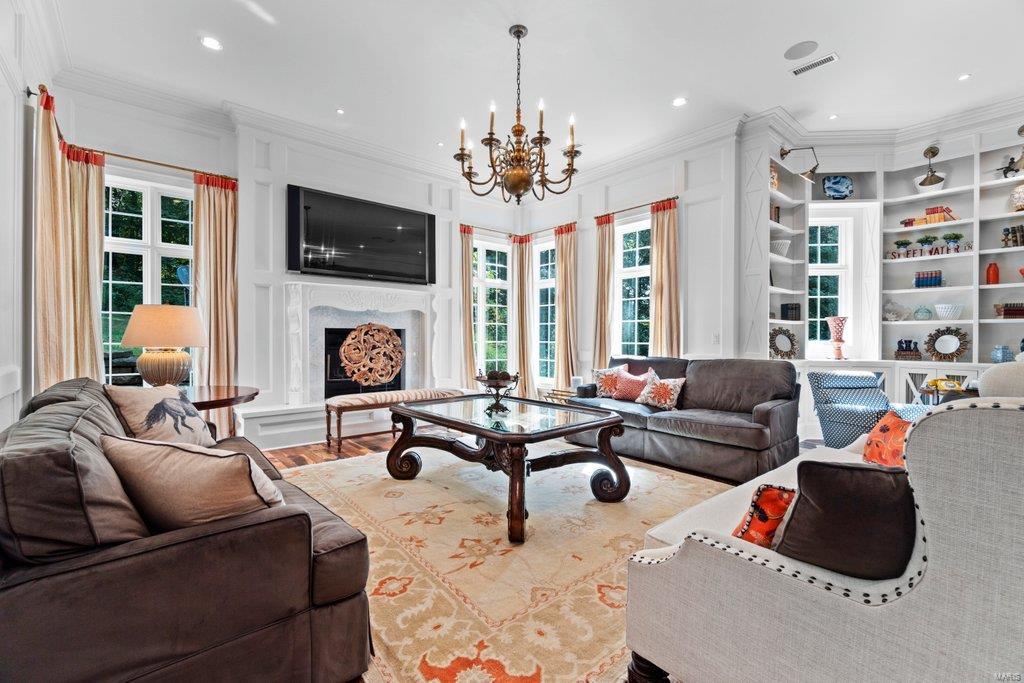 Elmwood Estates - Residential