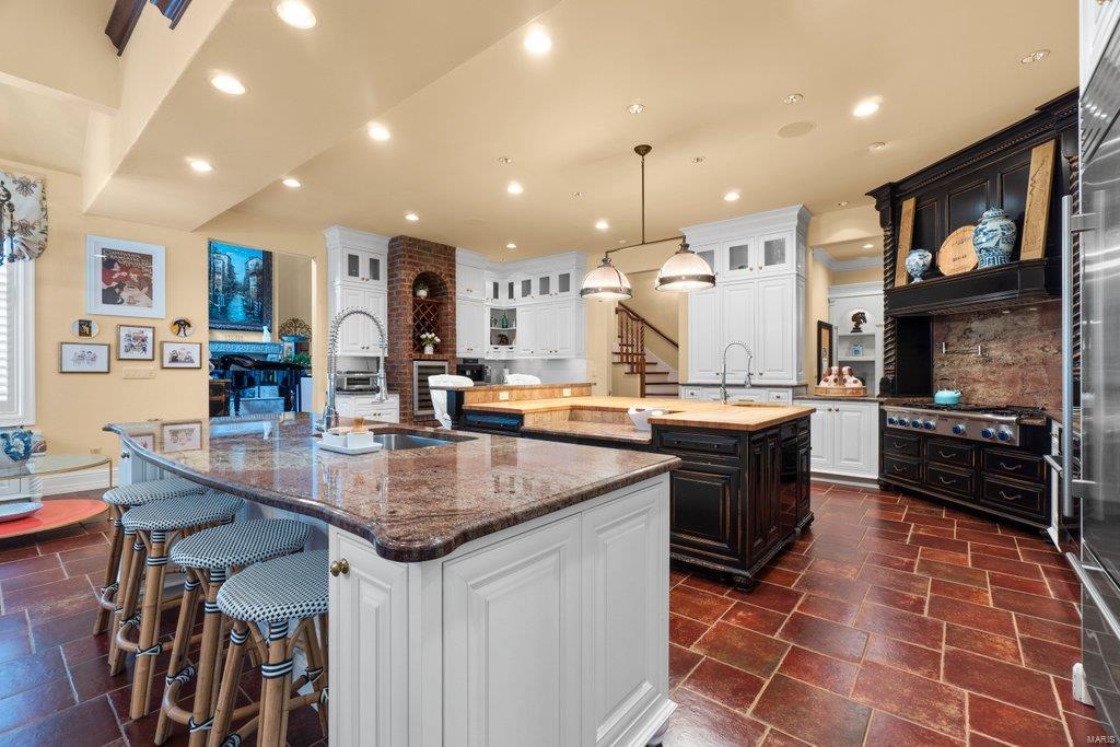 Elmwood Estates - Residential