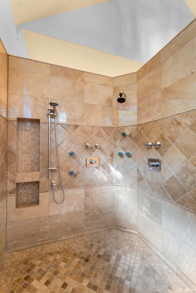 Elmwood Estates - Residential