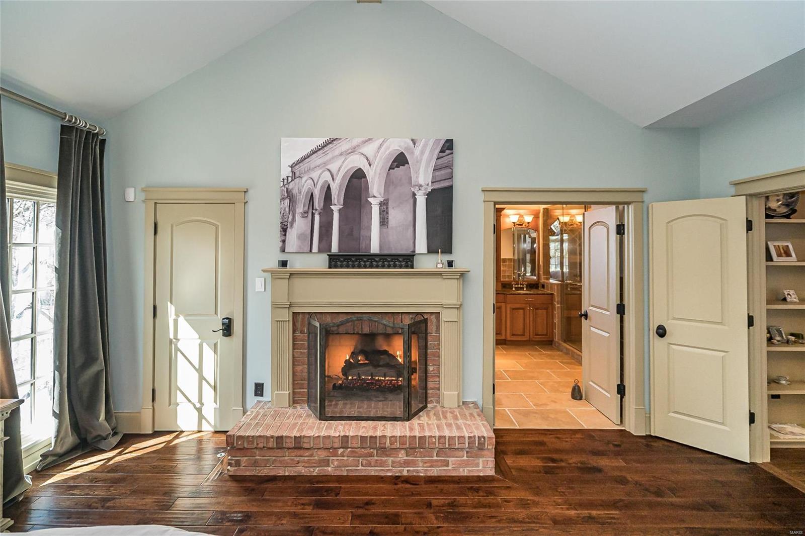 Chesterfield Lakes - Residential