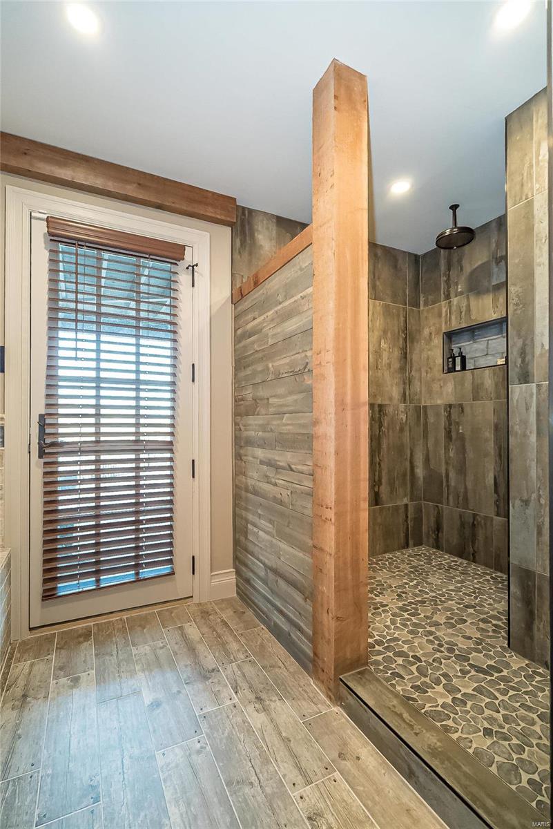 Chesterfield Lakes - Residential