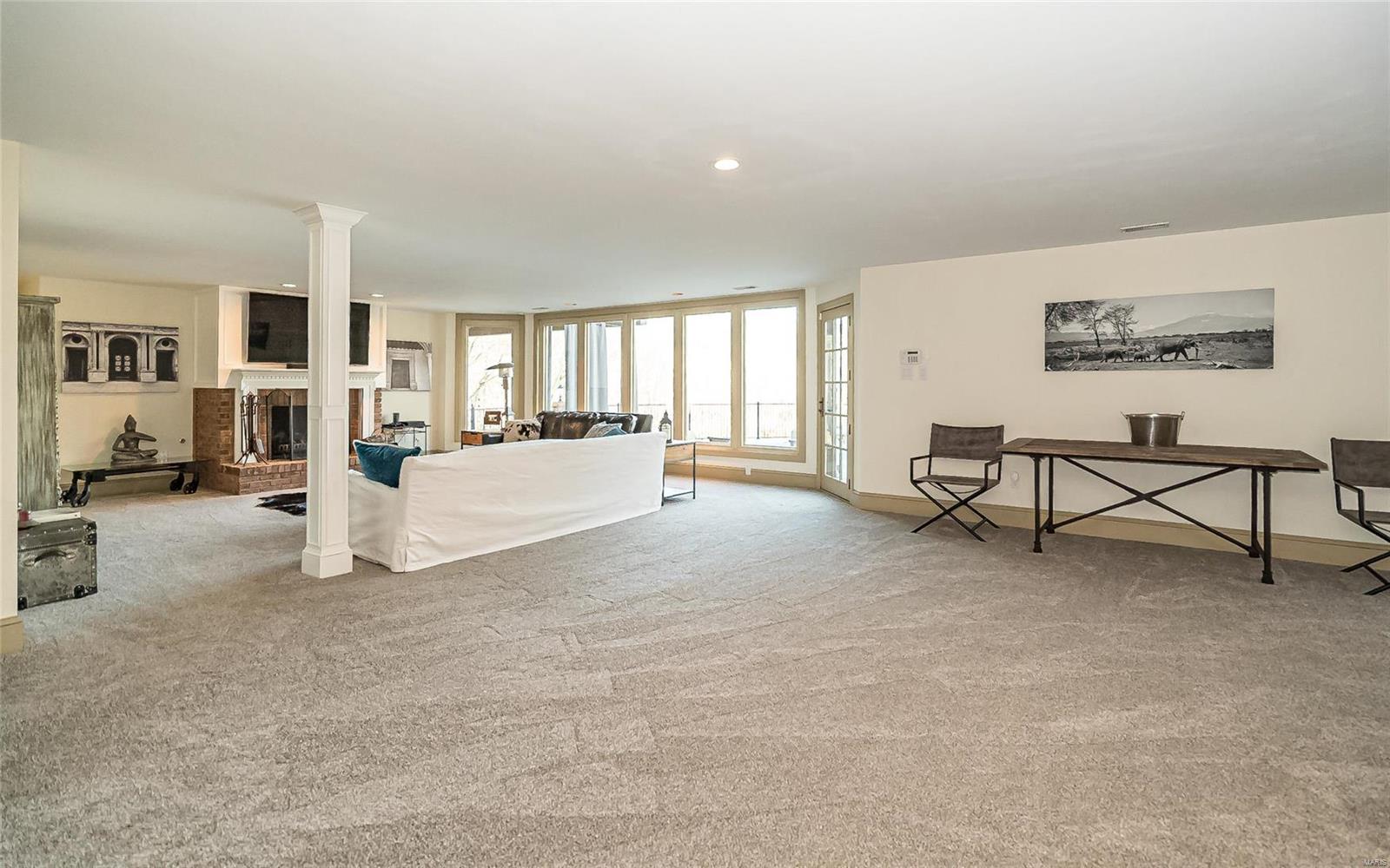 Chesterfield Lakes - Residential