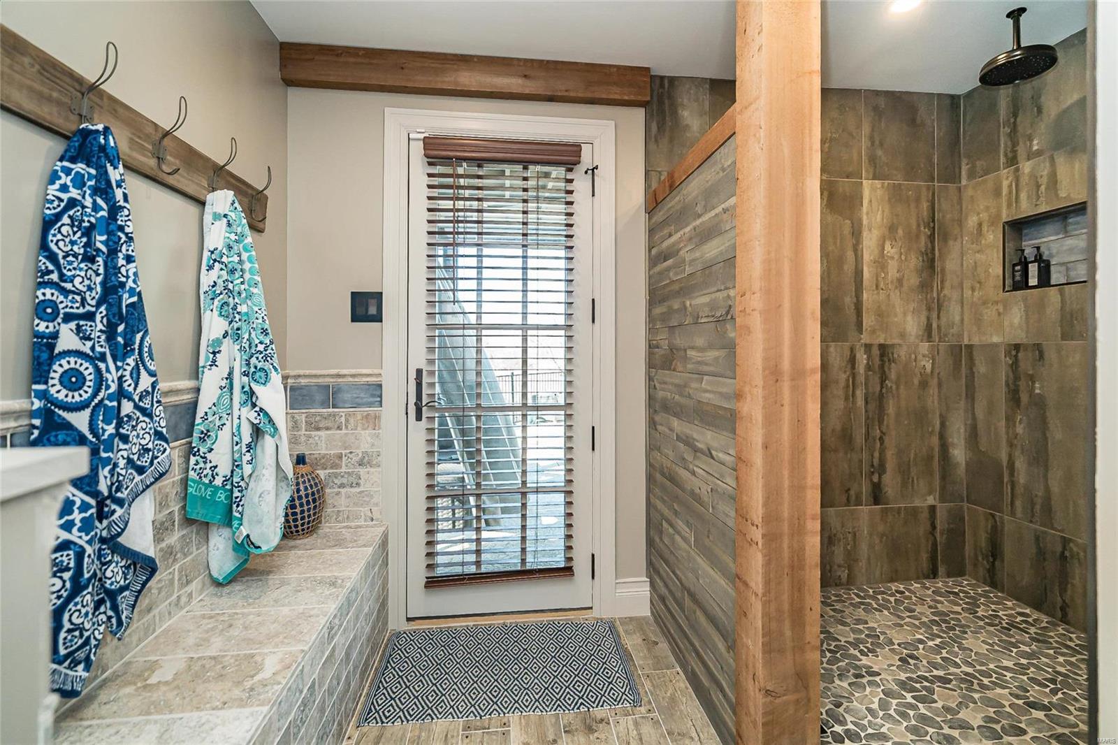 Chesterfield Lakes - Residential