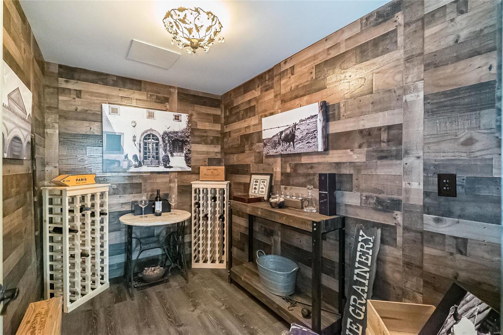 Chesterfield Lakes - Residential