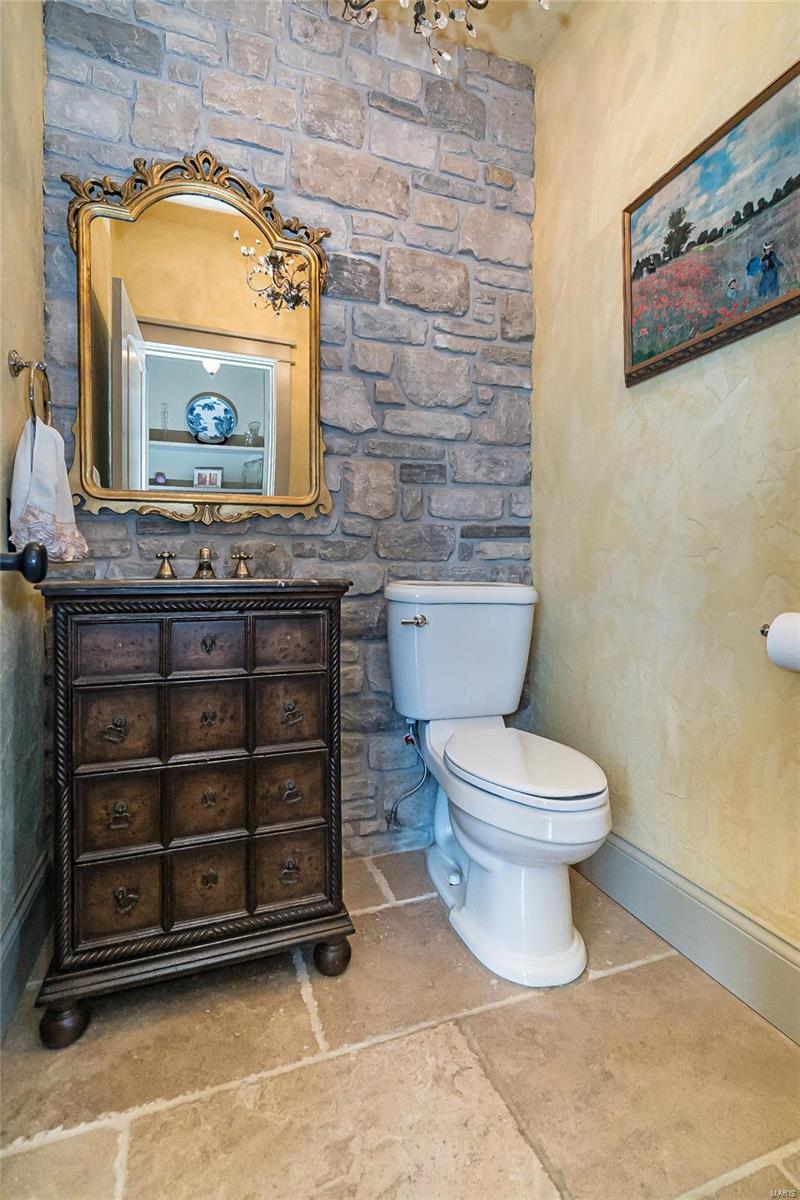 Chesterfield Lakes - Residential