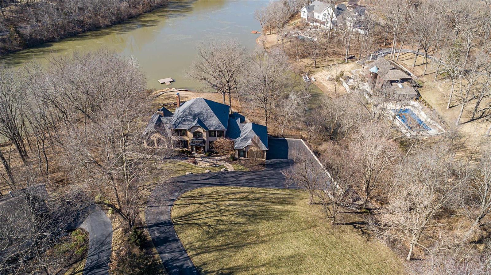 Chesterfield Lakes - Residential