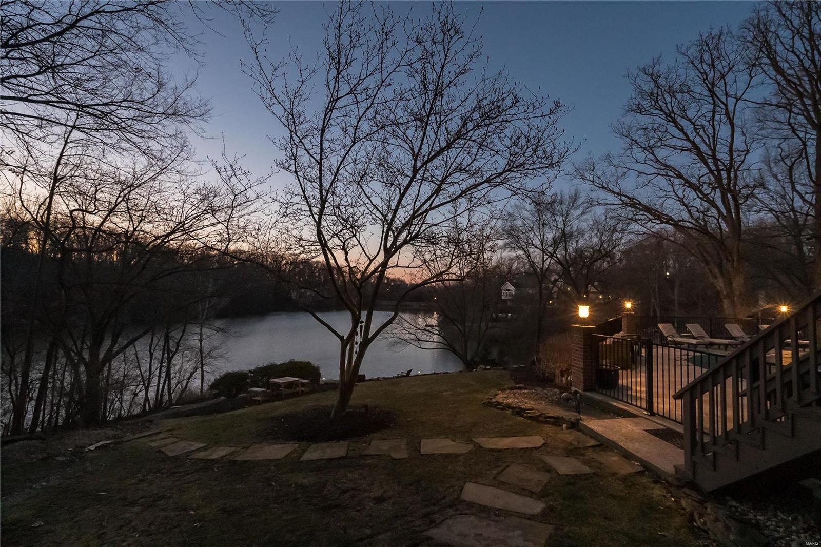 Chesterfield Lakes - Residential