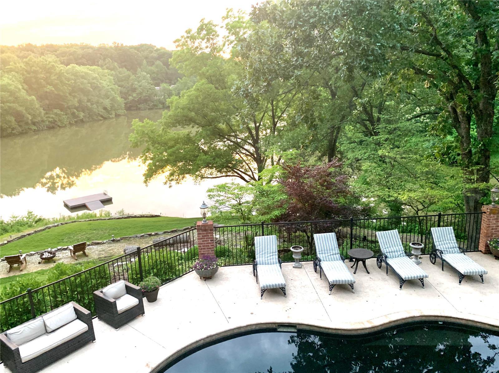 Chesterfield Lakes - Residential