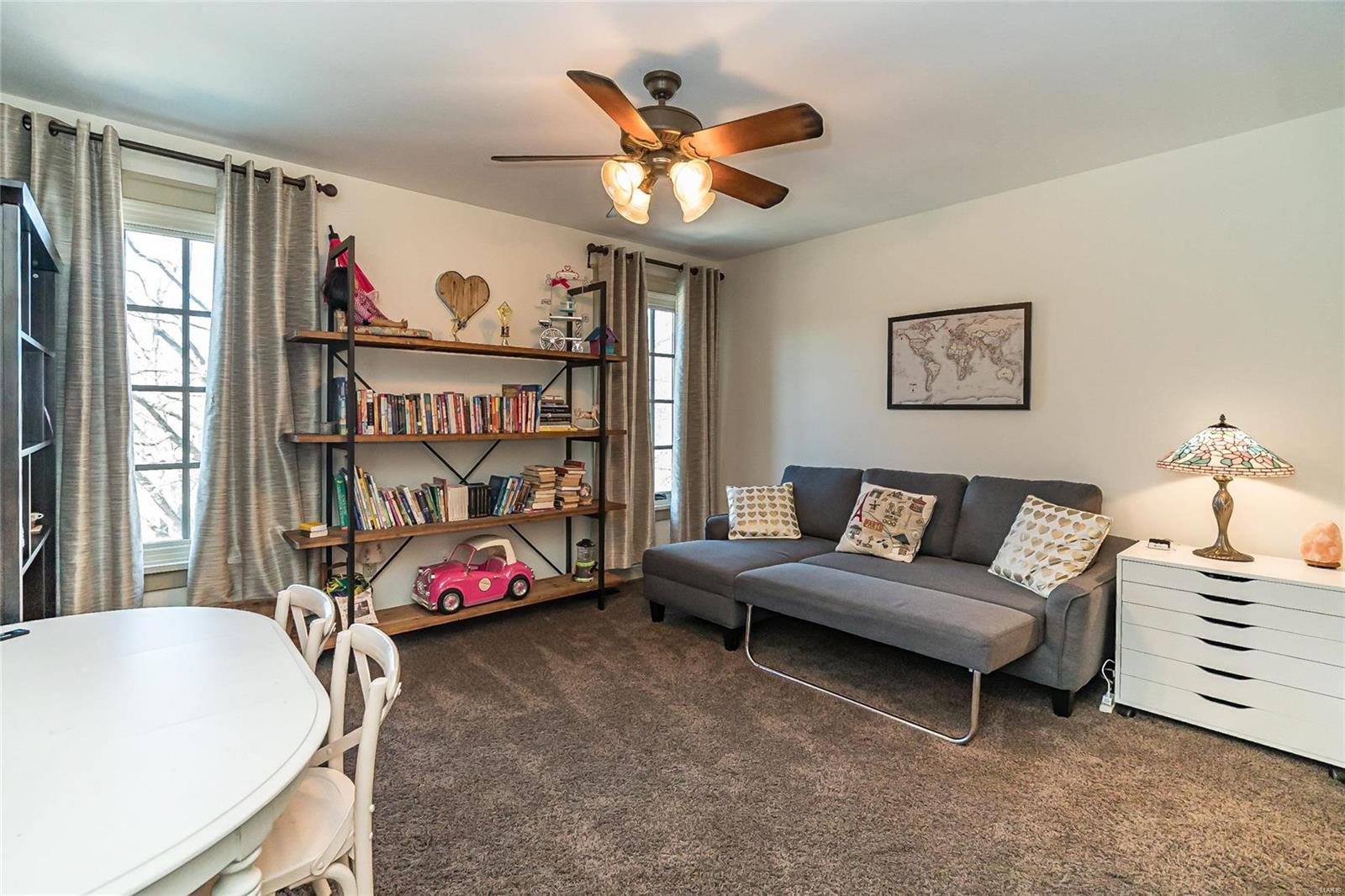 Chesterfield Lakes - Residential