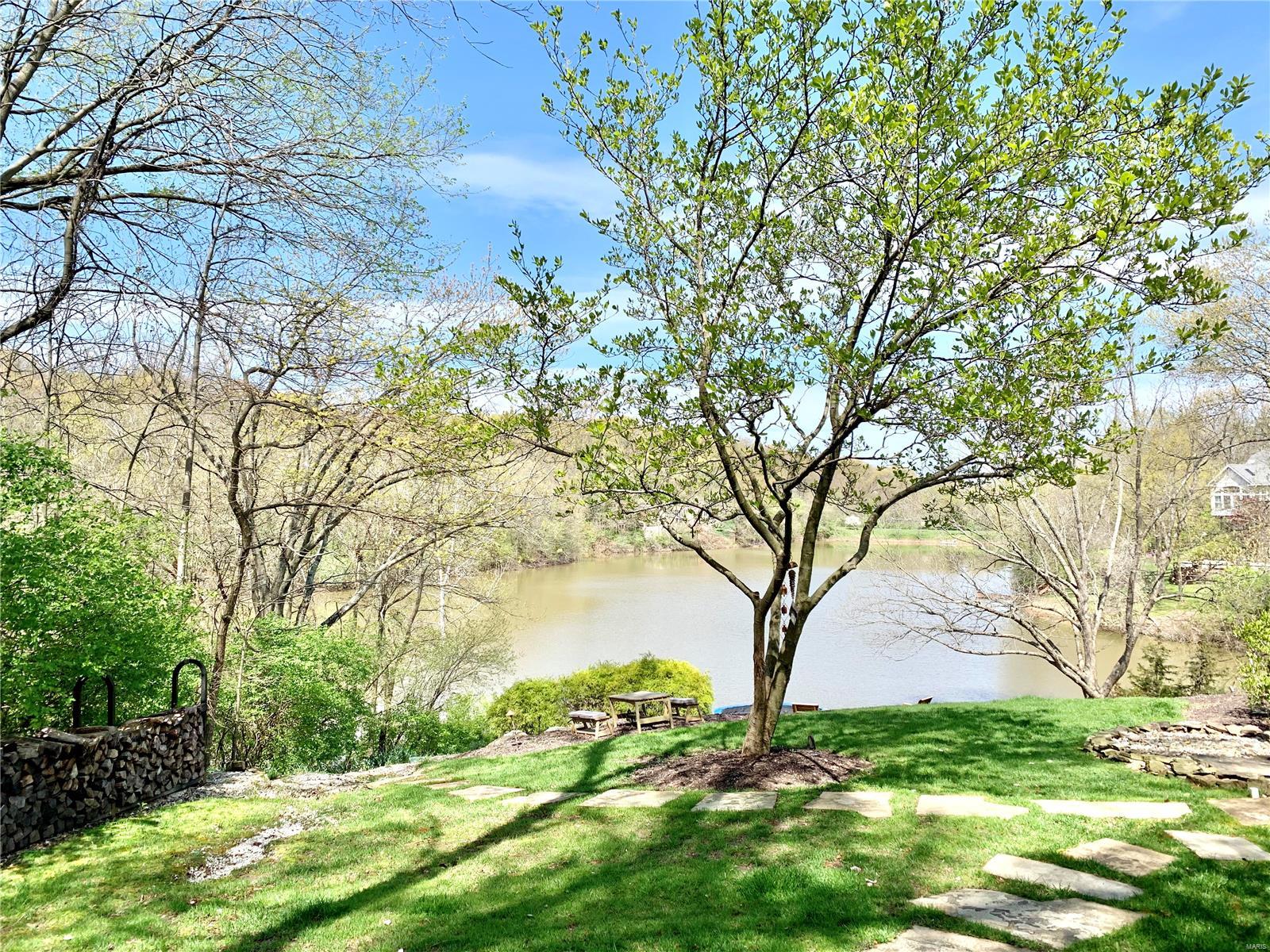 Chesterfield Lakes - Residential