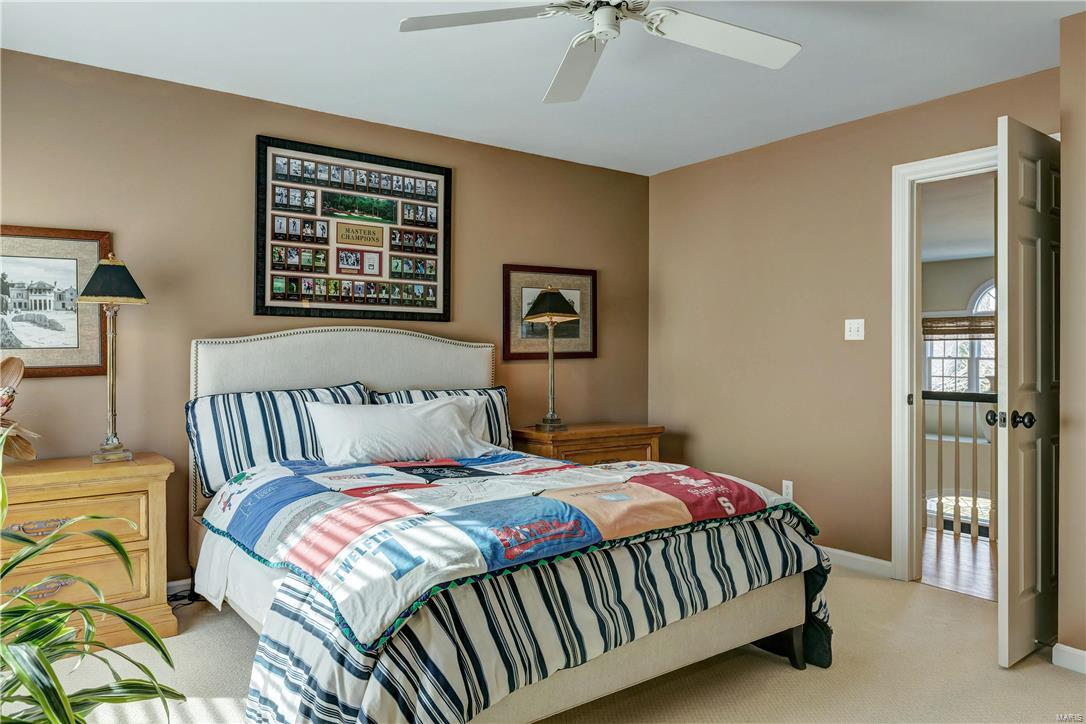 Manors Of Town & Country Bristol - Residential