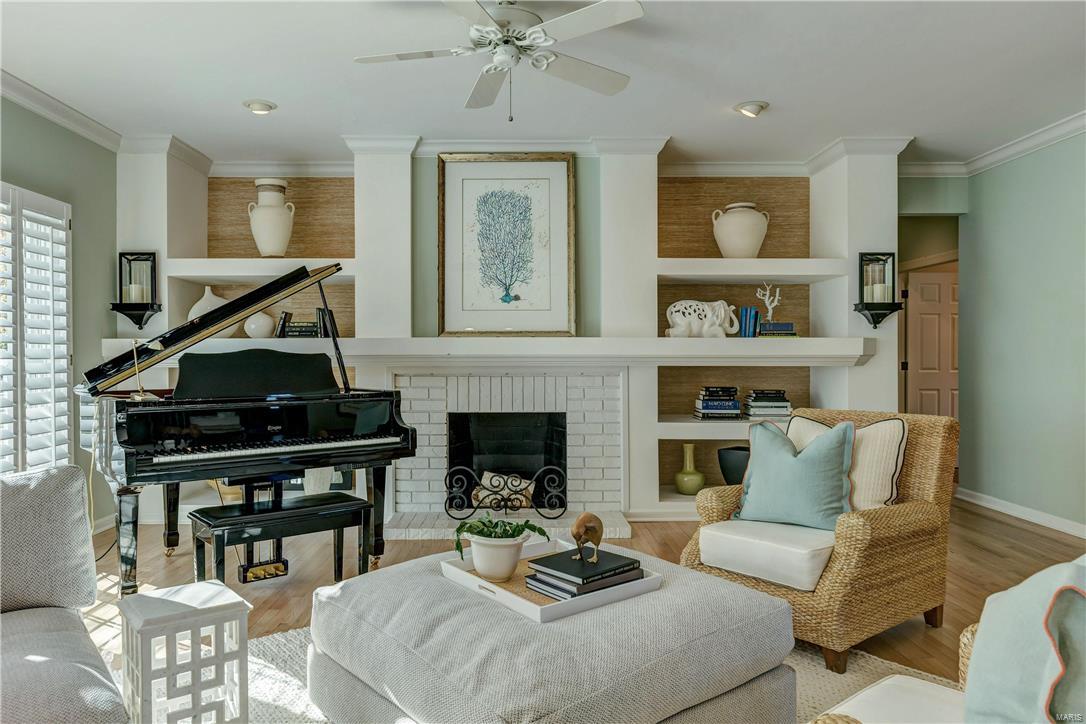 Manors Of Town & Country Bristol - Residential