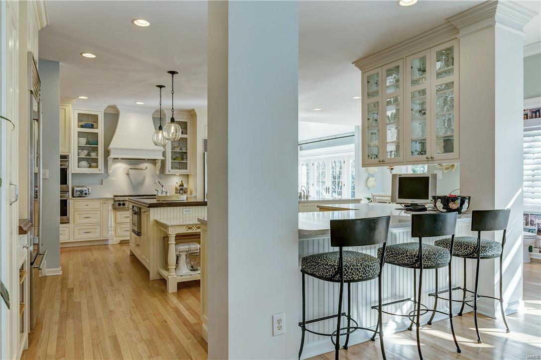 Manors Of Town & Country Bristol - Residential