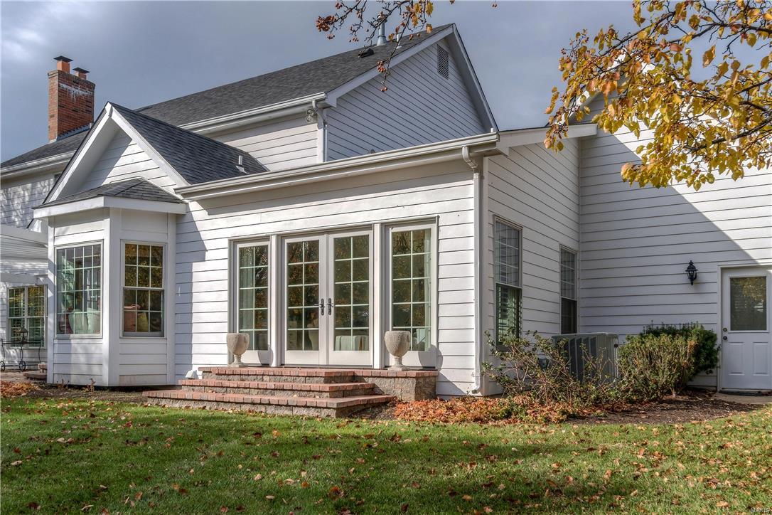 Manors Of Town & Country Bristol - Residential