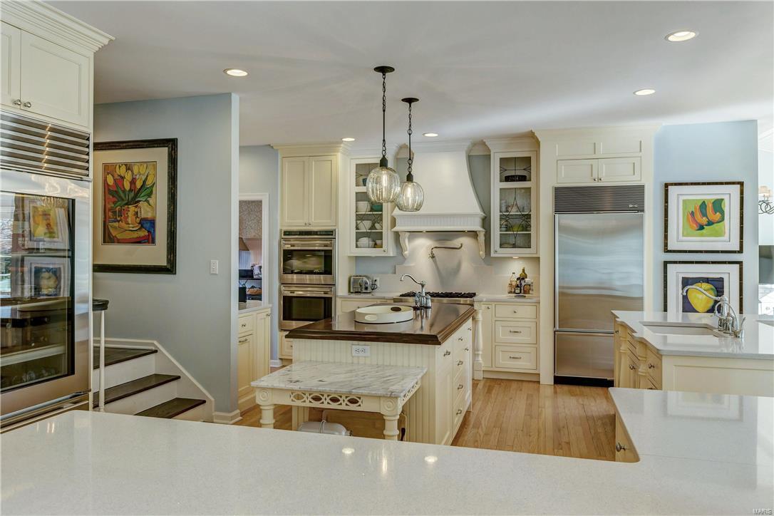 Manors Of Town & Country Bristol - Residential