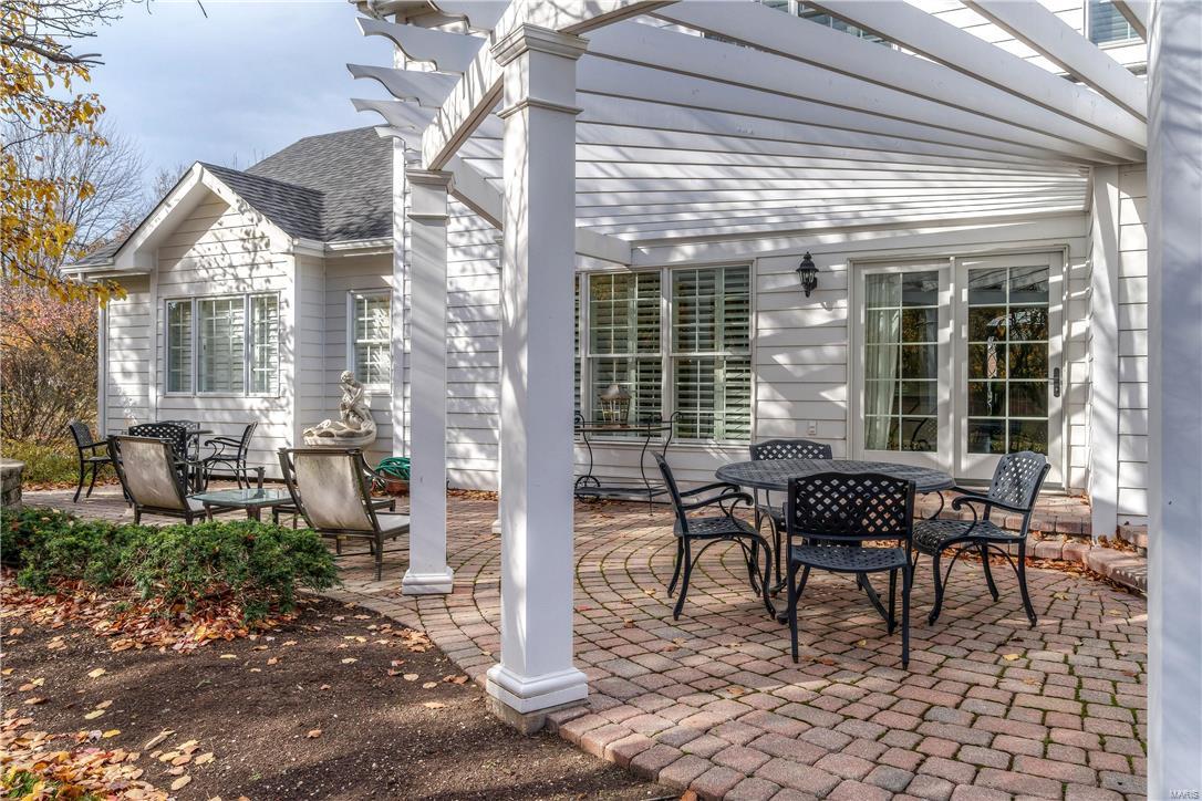 Manors Of Town & Country Bristol - Residential