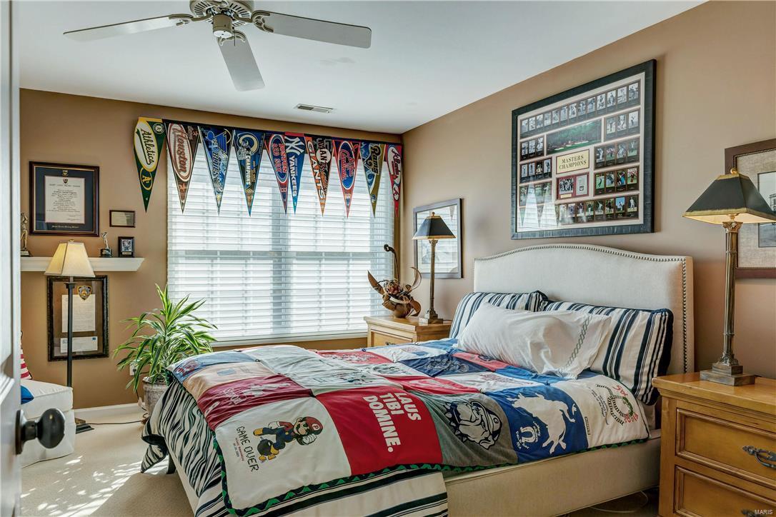 Manors Of Town & Country Bristol - Residential