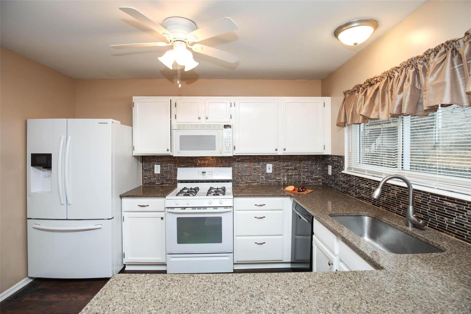 Hunters Crossing - Residential