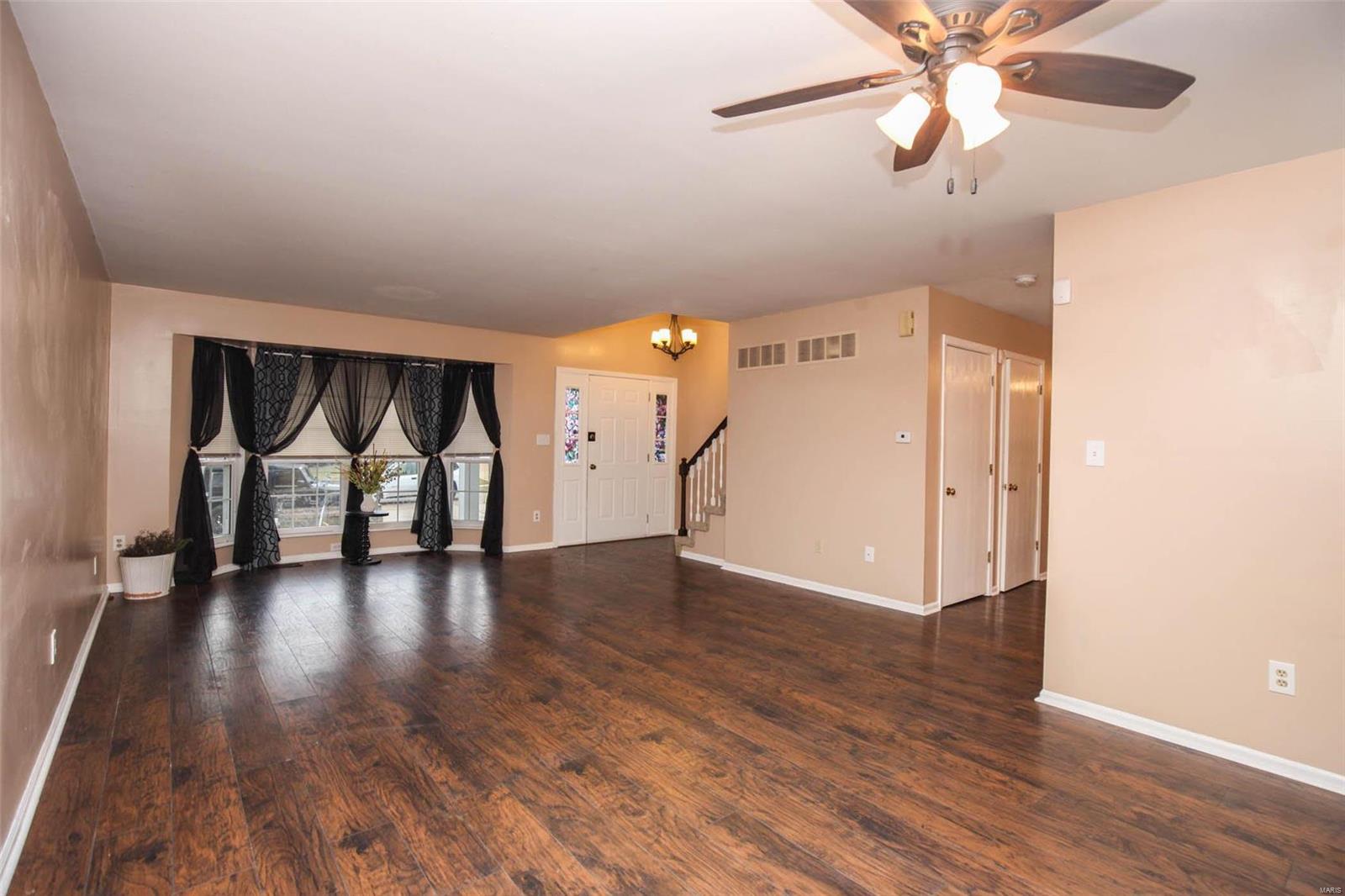 Hunters Crossing - Residential