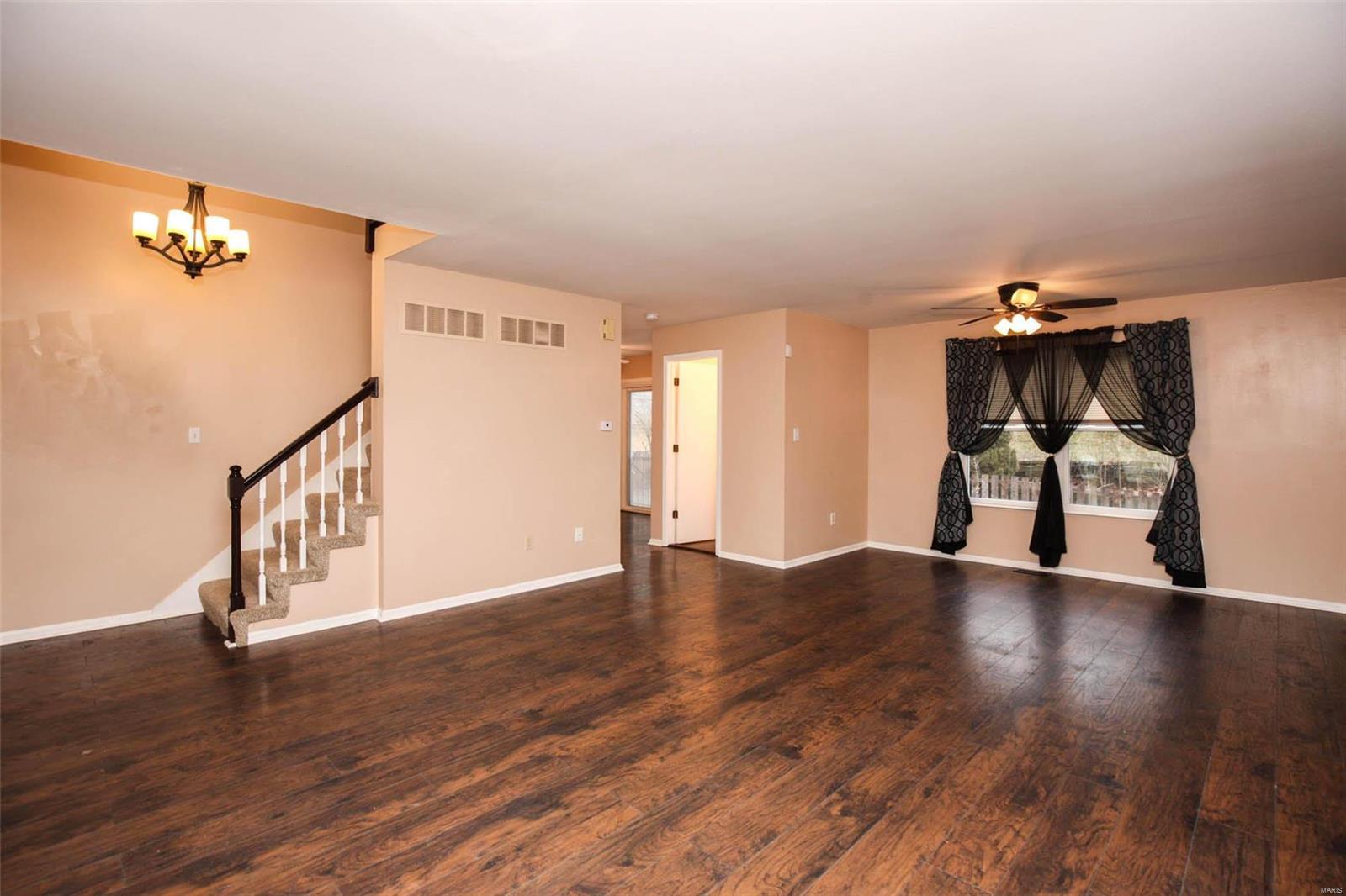 Hunters Crossing - Residential