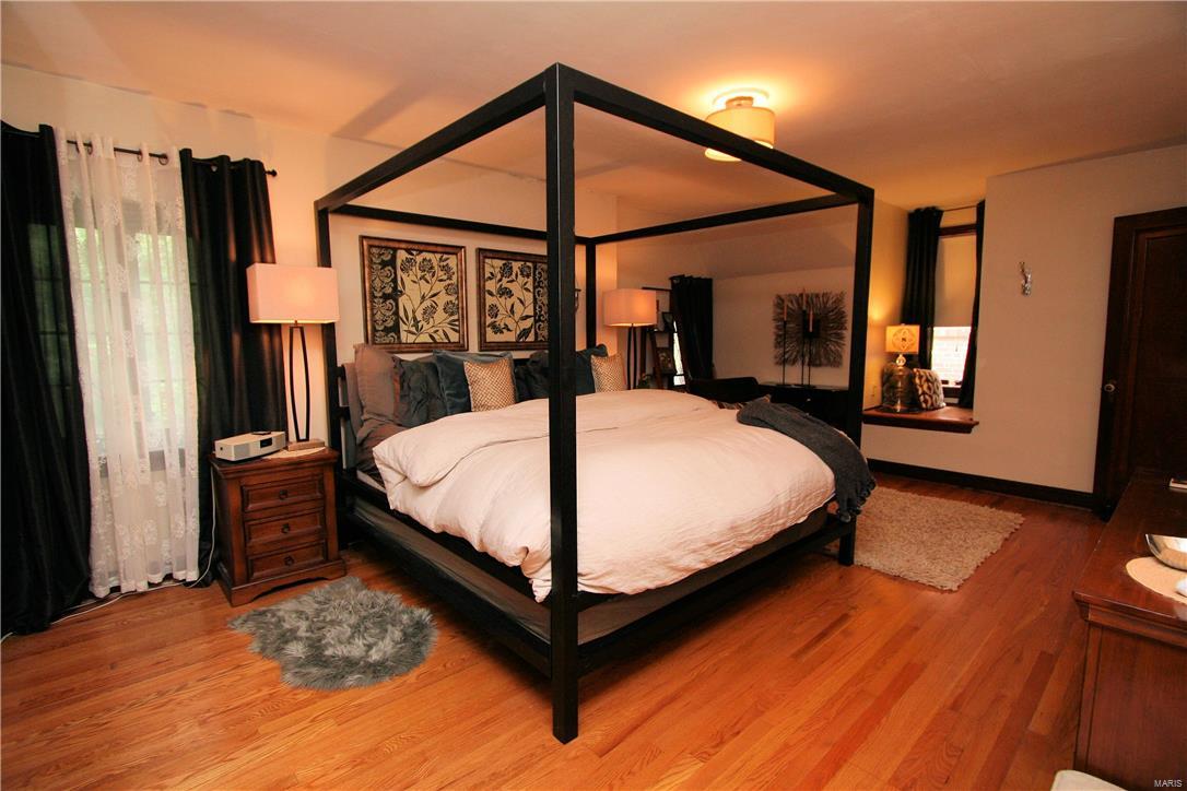 St. Louis Hills - Residential