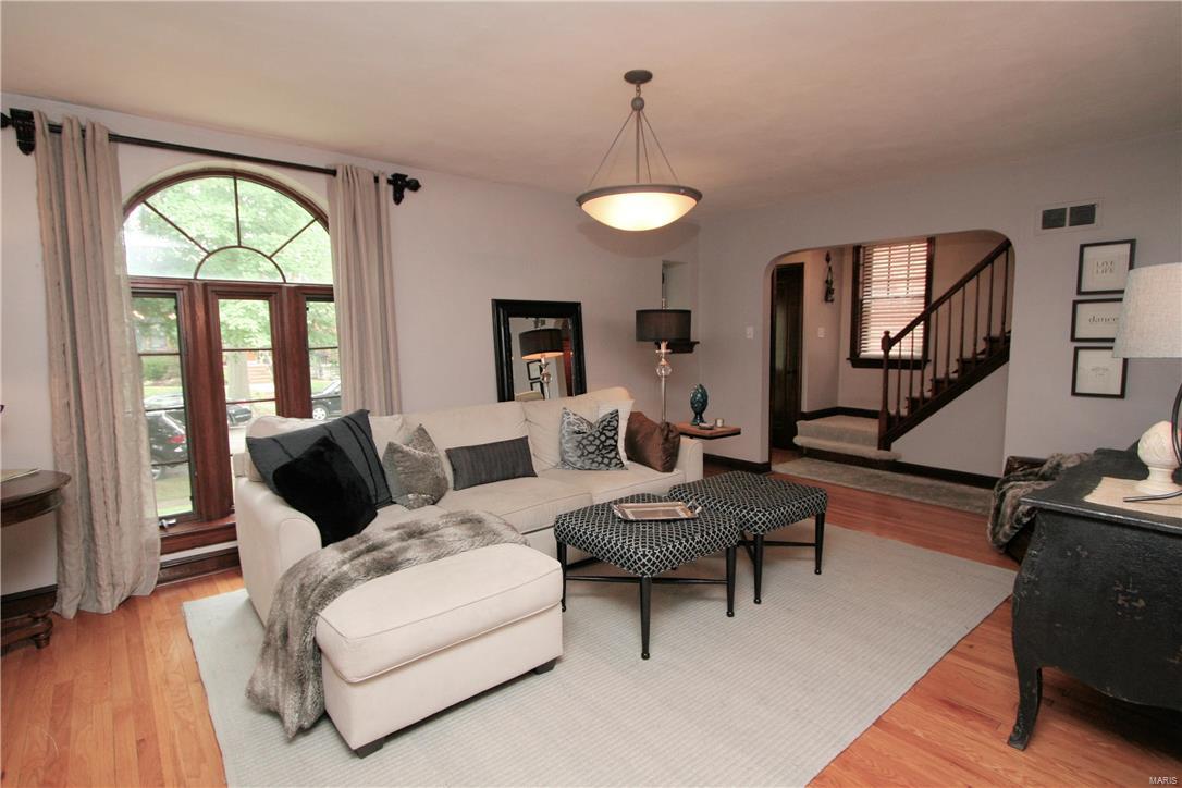 St. Louis Hills - Residential