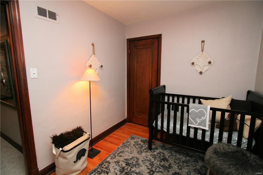 St. Louis Hills - Residential