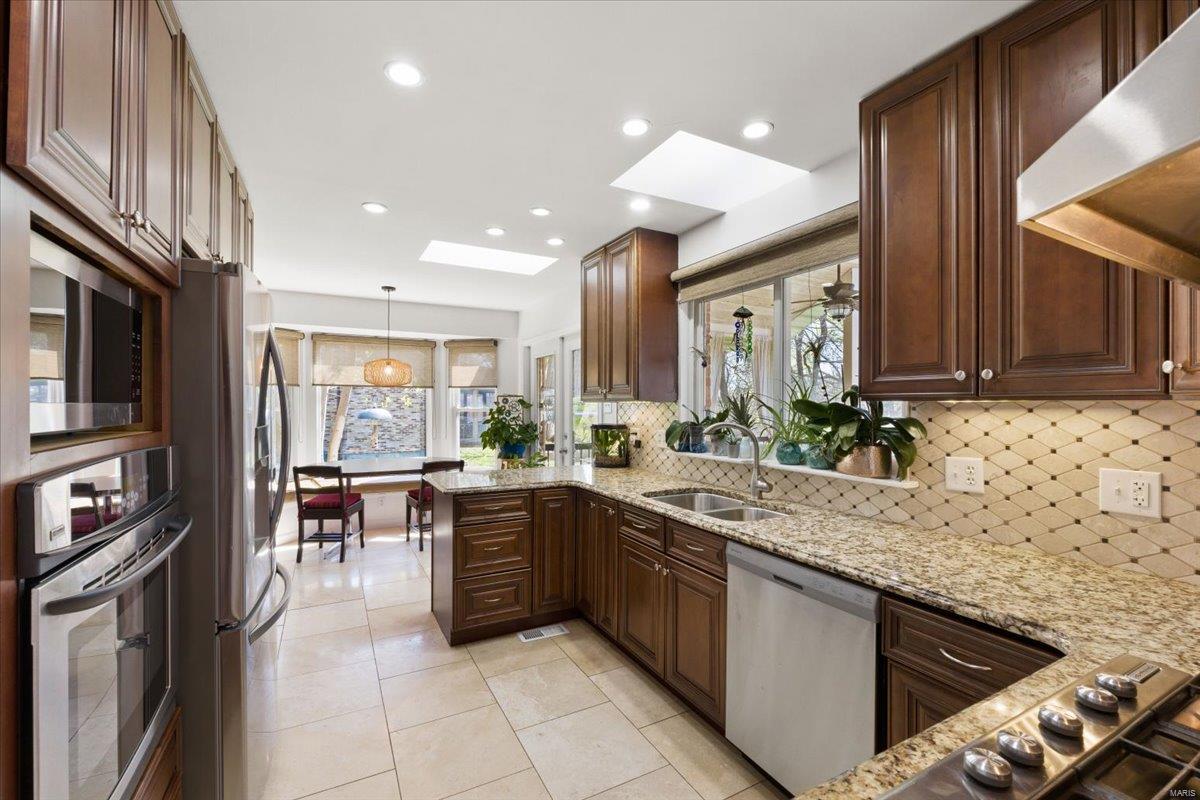 3022 Rockwood Trail