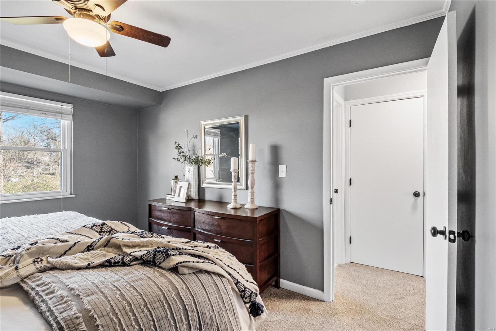 Ballwin, Missouri 63021, United States, 3 Bedrooms Bedrooms, ,2 BathroomsBathrooms,Residential,Pending,28173